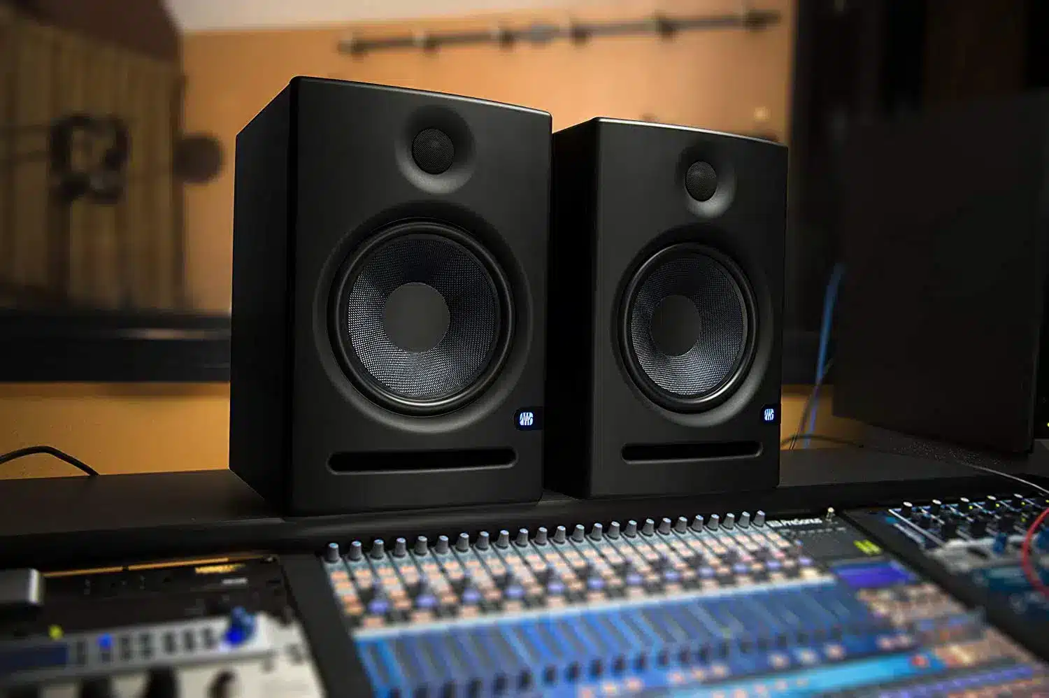 studio The perfect way to enjoy Dynamic of Audio-Visual is starting the journey alongside our able team of experts in various arenas of Sound systems and Audio interface from Analogue to Now Digital Systems.