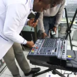 Max YA 602D USB Mixer - Image 13