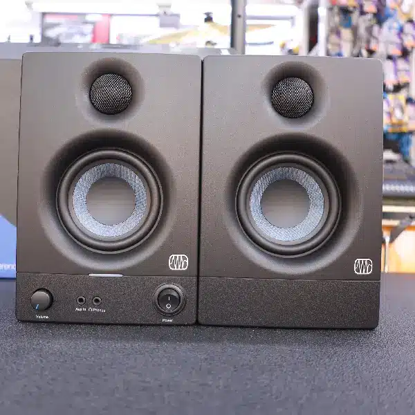 PreSonus Eris E3.5 Active Media Reference Studio Monitors 1 PreSonus Eris E3.5 Active Media Reference Studio Monitors