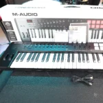 M-Audio Oxygen 61-key Keyboard Controller - Image 11