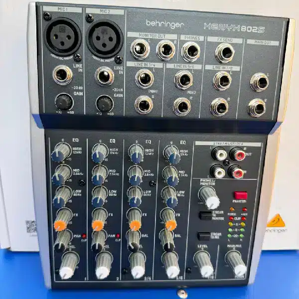 Behringer Xenyx 802S Exceptional Durability and Robust Performance