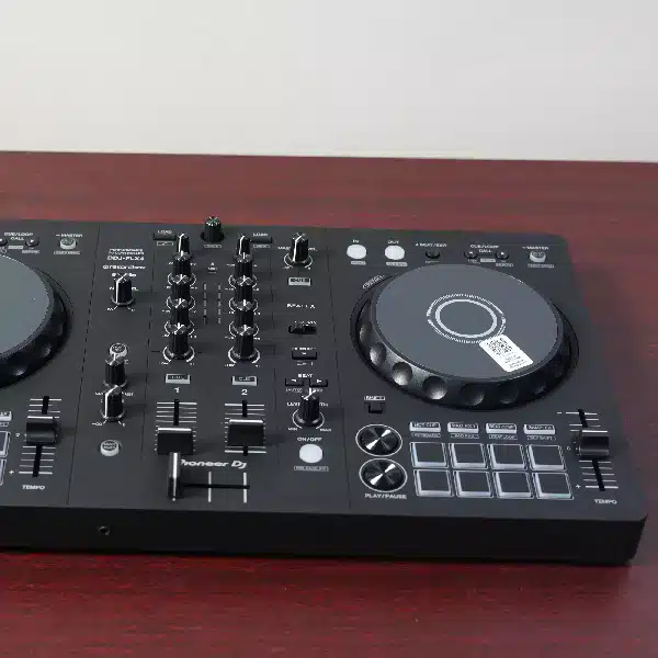 Pioneer Ddj flx4 dj controller 6 Pioneer Ddj flx4 dj controller - Image 6