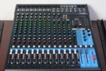 Yamaha MG16XU Mixer - Image 12