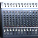 Mackie YA 1202 USB 12 Channel Mixer