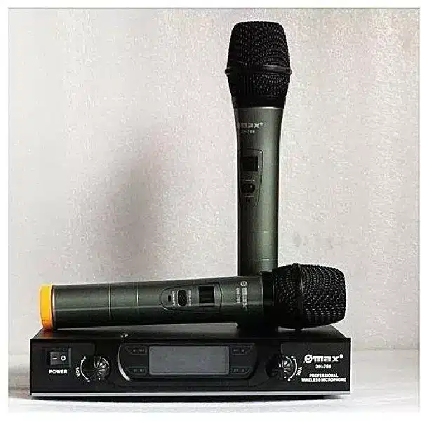 Max 769 Wireless Microphone 2 Max 769 Wireless Microphone - Image 2