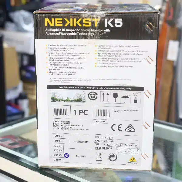 Behringer NEKKST K5 monitor 11 Behringer NEKKST K5 monitor - Image 11