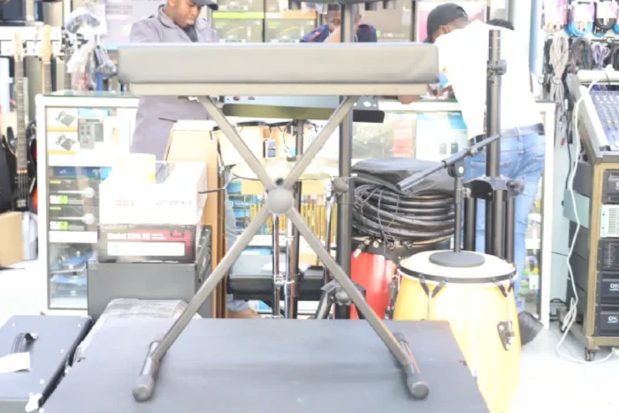 keyboard bench prices