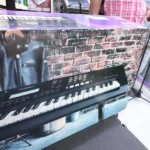 Yamaha PSR E473 keyboard - Image 9