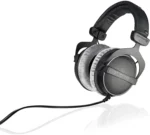 Beyerdynamic DT 770 PRO 80 Ohm Studio Headphones for professional recording and monitoring - Image 4