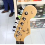 Fender Solo Guitar 6 Strings - Image 3