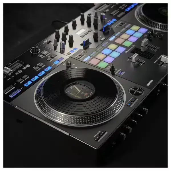 Pioneer DDJ Rev7 1 Pioneer DDJ Rev7