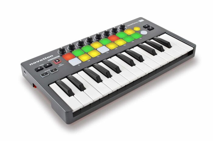 Novation LaunchkeyMK3 25-Mini-Key MIDI Keyboard - Image 2